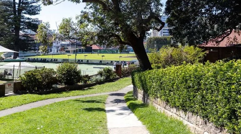 Ivanhoe Park, Australia